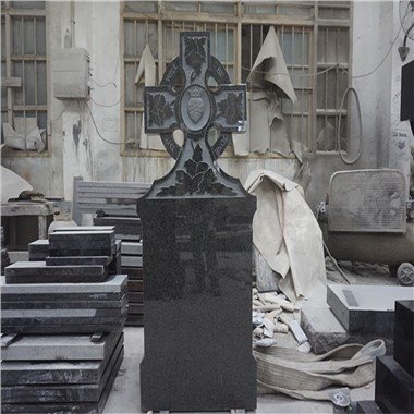 Monumenter over gravsteiner på tvers av gravsteiner