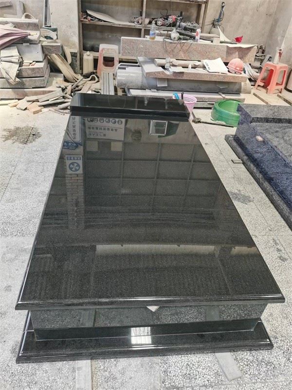 black granite etched headstones