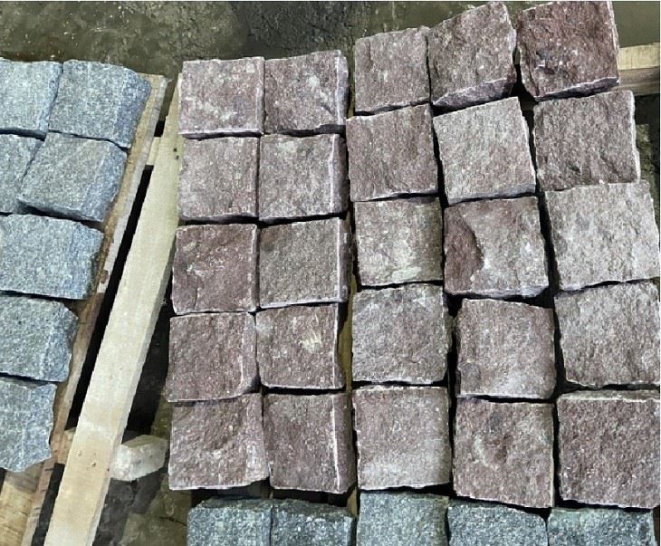porphyry red